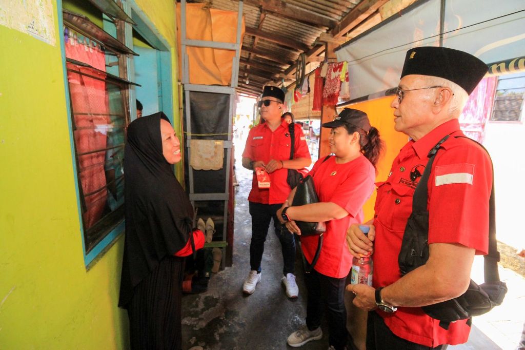 Blusukan ke masyarakat, Agatha ajak masyarakat pilih Ganjar dan PDIP