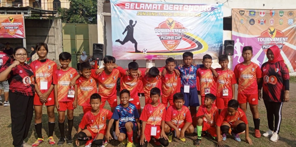 Rayakan HUTRI ke-78, Agatha apresiasi gelaran turnamen sepak bola U-10 dan U-12 tahun