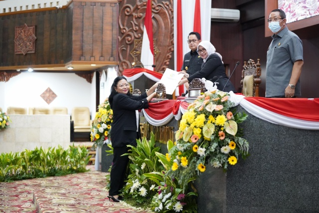 Berikut Catatan Fraksi di DPRD Terkait LKPJ Gubernur Jatim 2023